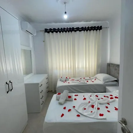 Apartament Exotic In
