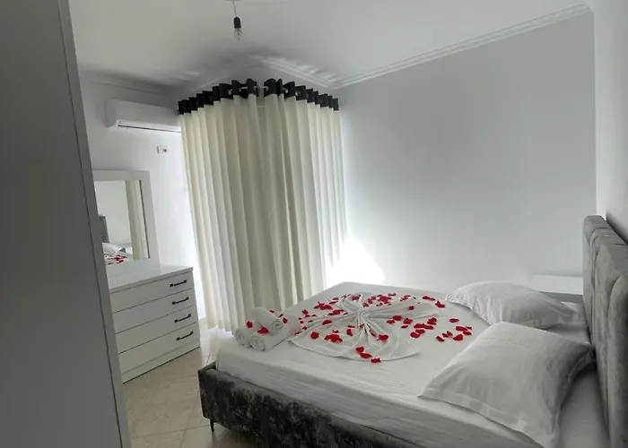 Apartment Exotic In